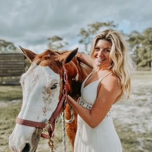 Meet your Posher, Annabelle